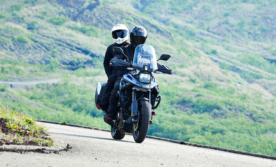 V-STROM 1050 (2)